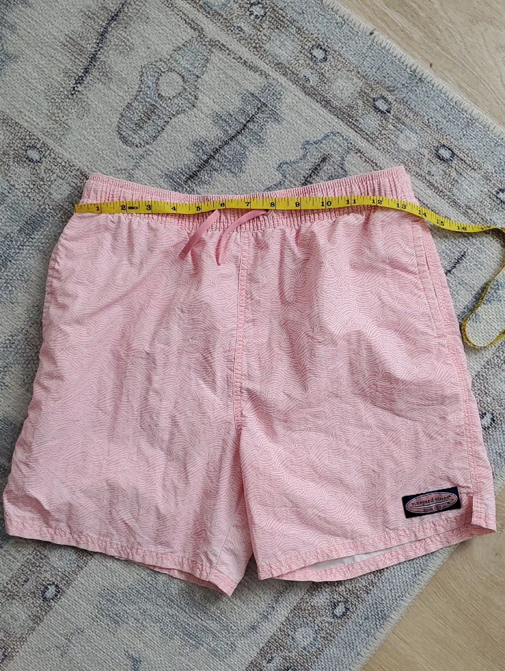 Vineyard Vines Boys Chappy Swim Trunks SzL